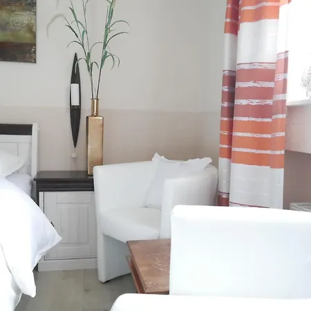 Ferienzimmer Weltenbummler,Rheinsberg Buitenkant foto