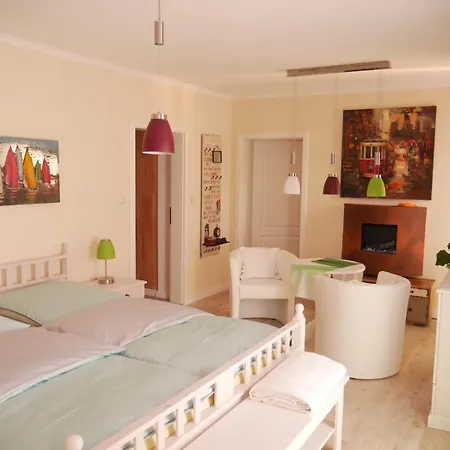 Ferienzimmer Weltenbummler,Rheinsberg Buitenkant foto