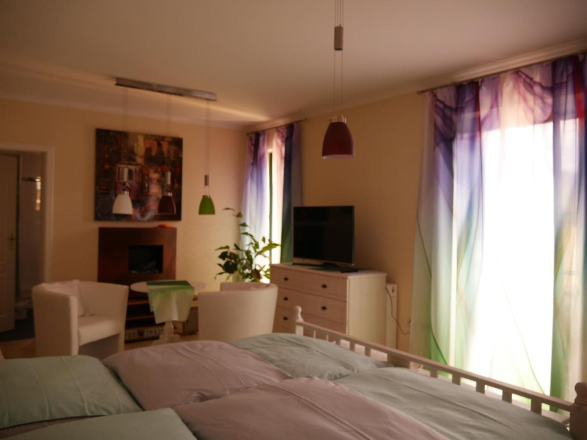 Homestay Ferienzimmer Weltenbummler,rheinsberg Rheinsberg