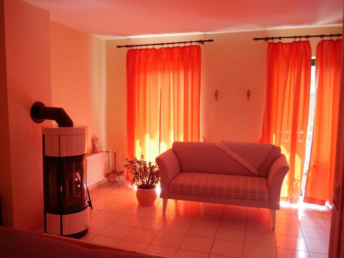 Homestay Ferienzimmer Weltenbummler,rheinsberg *